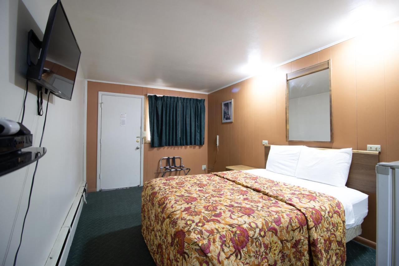 Wyoming Motel Wheatland Exteriér fotografie