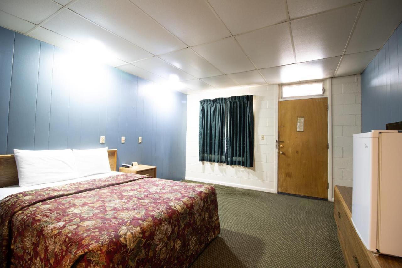 Wyoming Motel Wheatland Exteriér fotografie
